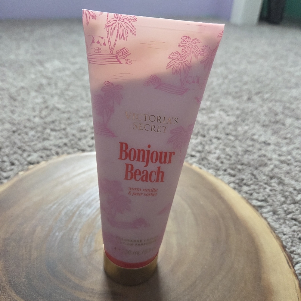 Victoria's Secret Bonjour Beach Body Lotion 8 fl oz